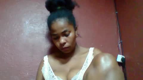 rovaelyah online show from January 18, 11:30 am