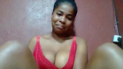 rovaelyah online show from March 10, 3:00 am