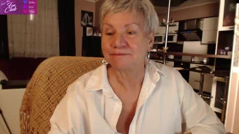 Snapshot of roxana_brooks chatting on January 14, 8:48 pm Roxana online show from January 14, 8:48 pm