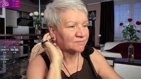 Snapshot of roxana_brooks chatting on February 4, 2:53 pm Roxana online show from February 4, 2:53 pm