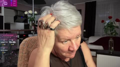 Snapshot of roxana_brooks chatting on February 4, 8:59 pm Roxana online show from February 4, 8:59 pm
