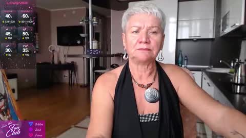 Snapshot of roxana_brooks chatting on September 10, 11:00 am Roxana online show from September 10, 11:00 am