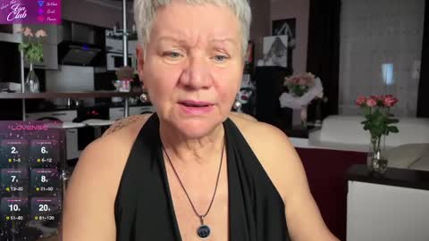 Snapshot of roxana_brooks chatting on February 22, 4:09 pm Roxana online show from February 22, 4:09 pm