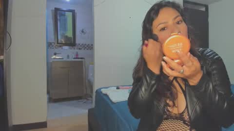 roxanasexy2025 online show from March 8, 11:27 am