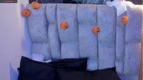 Roxanna online show from October 29, 12:51 pm