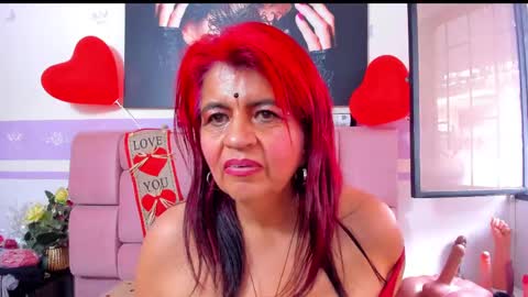 Snapshot of roxettemature chatting on February 13, 2:42 pm RoxetteMature online show from February 13, 2:42 pm