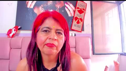 Snapshot of roxettemature chatting on February 15, 3:28 pm RoxetteMature online show from February 15, 3:28 pm