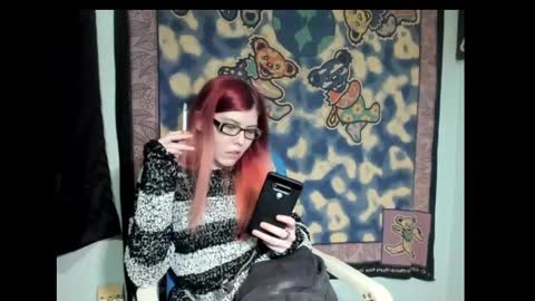 roxihazeleyes online show from March 6, 2:40 pm