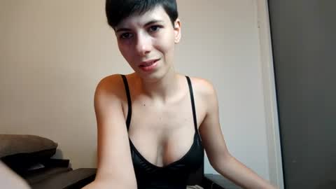 Rox online show from June 22, 6:26 pm