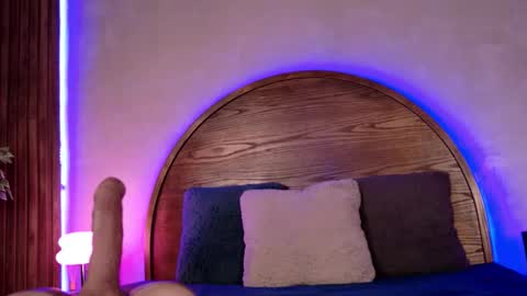 Roxx IG  online show from October 15, 6:53 pm