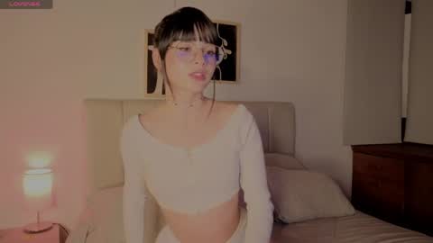 Roxxy online show from April 4, 12:50 am