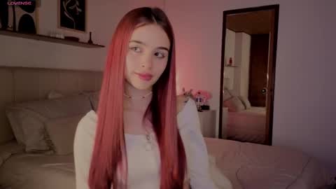 Roxxy online show from November 19, 10:19 pm