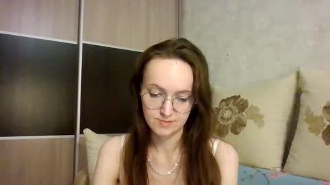 Roxxy Wharton online show from February 7, 2:15 pm