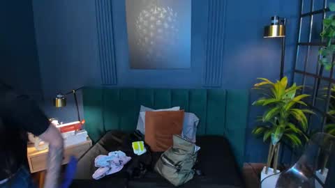 Roxy hell online show from December 15, 12:23 pm