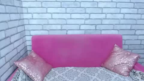 Snapshot of roxy_luxe chatting on September 11, 4:58 am roxy_luxe online show from September 11, 4:58 am