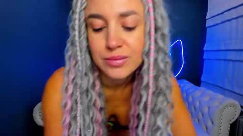 Roxy online show from September 24, 1:23 am