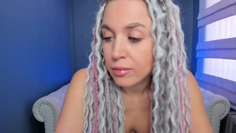 Roxy online show from January 24, 4:59 am