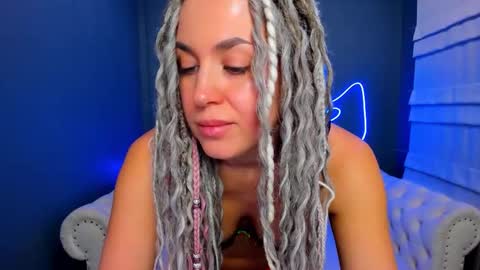 Roxy online show from February 11, 2:04 am