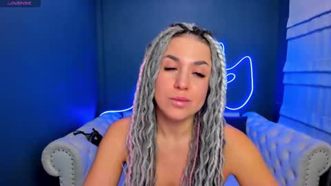 Roxy online show from February 13, 2:26 am