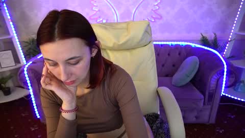 Snapshot of roxy_rayy chatting on January 27, 12:58 pm roxy_rayy online show from January 27, 12:58 pm