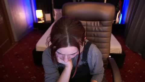 Snapshot of roxy_rayy chatting on March 11, 8:09 pm roxy_rayy online show from March 11, 8:09 pm