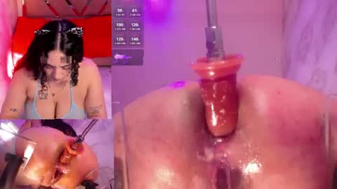 roxylicious_ online show from May 11, 4:04 pm