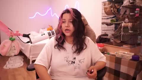 roxysuh online show from September 30, 8:58 am