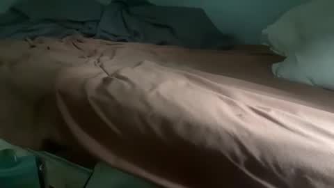 Royalty13m online show from September 21, 2:10 pm