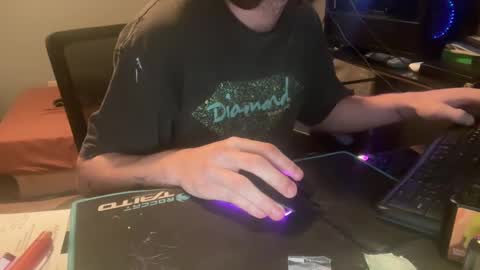 Royalty13m online show from November 1, 12:33 am