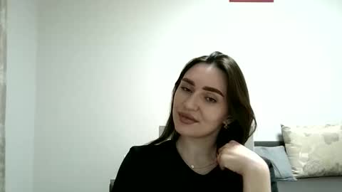 Roza05x online show from May 12, 6:50 pm