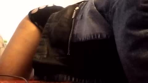 rraineonme online show from April 9, 6:19 am