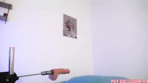 ruby_nic online show from October 25, 2:39 pm