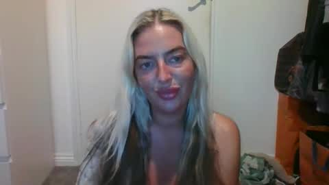 rubyredxxxoxxx online show from December 24, 3:37 pm