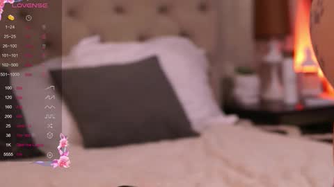 rubyxbanks online show from October 17, 10:03 pm