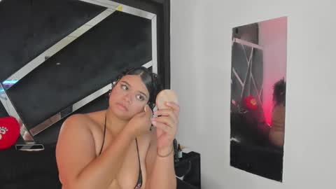 rubyxht online show from May 22, 4:58 pm