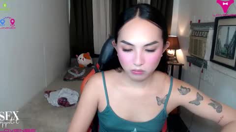 its me Sabel online show from November 28, 7:37 am