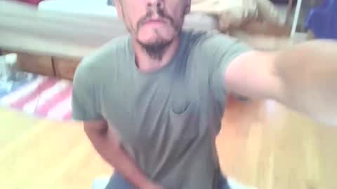 ruggeddude69 online show from June 9, 2:22 am