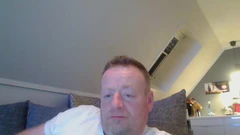 Snapshot of runepetter chatting on December 4, 7:39 pm bignorwegian online show from December 4, 7:39 pm