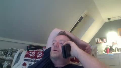 Snapshot of runepetter chatting on January 19, 8:09 pm bignorwegian online show from January 19, 8:09 pm