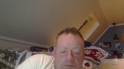 Snapshot of runepetter chatting on January 27, 7:46 pm bignorwegian online show from January 27, 7:46 pm