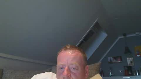Snapshot of runepetter chatting on September 17, 7:17 pm bignorwegian online show from September 17, 7:17 pm