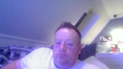 Snapshot of runepetter chatting on February 23, 9:16 pm bignorwegian online show from February 23, 9:16 pm