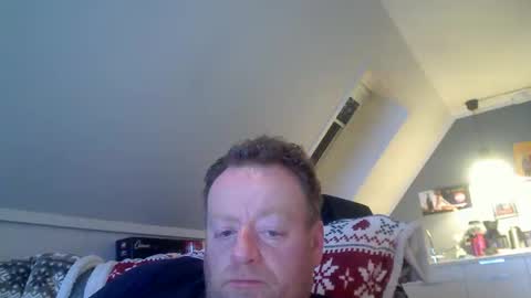 Snapshot of runepetter chatting on January 19, 11:10 pm bignorwegian online show from January 19, 11:10 pm