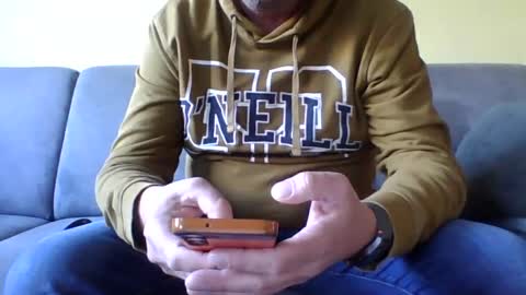 runner_1978 online show from March 5, 8:54 am