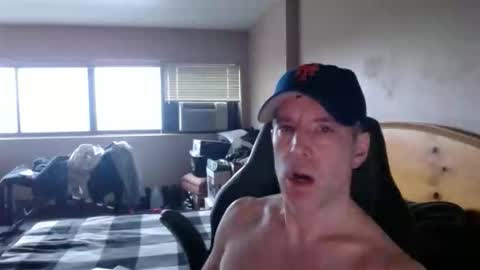 rustic_cuse_777 online show from March 3, 9:44 pm