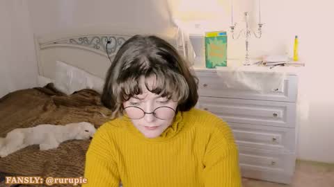 Snapshot of ruth_morse chatting on October 22, 6:31 pm MY FANSLY online show from October 22, 6:31 pm