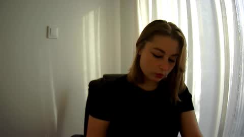 Snapshot of ruthless_111 chatting on September 8, 3:22 pm Nika online show from September 8, 3:22 pm