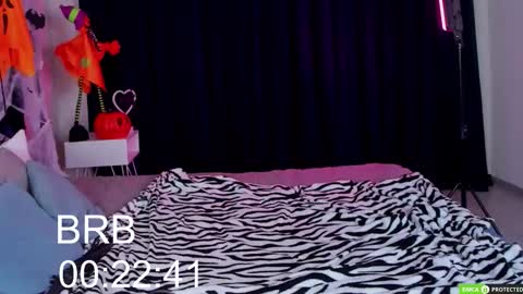 Snapshot of ruthpayne chatting on October 29, 10:10 pm Ruth online show from October 29, 10:10 pm