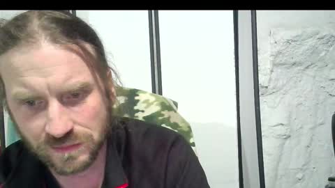 rwb1982 online show from December 3, 1:26 am