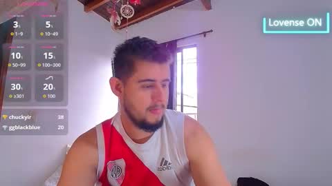 R Y A N online show from November 9, 2:53 pm